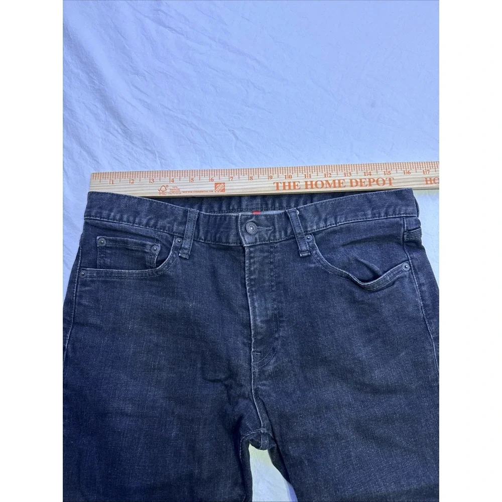 Uniqlo JEANS  Mens Size 32 x 32 Black Straight Leg Cotton Denim